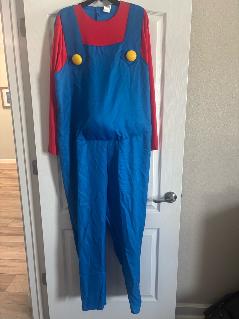 Nintendo Red Shirt Blue Overalls Costume Yellow Buttons see measurements